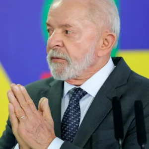 Lula veta redução de pena para crime de lavagem de dinheiro