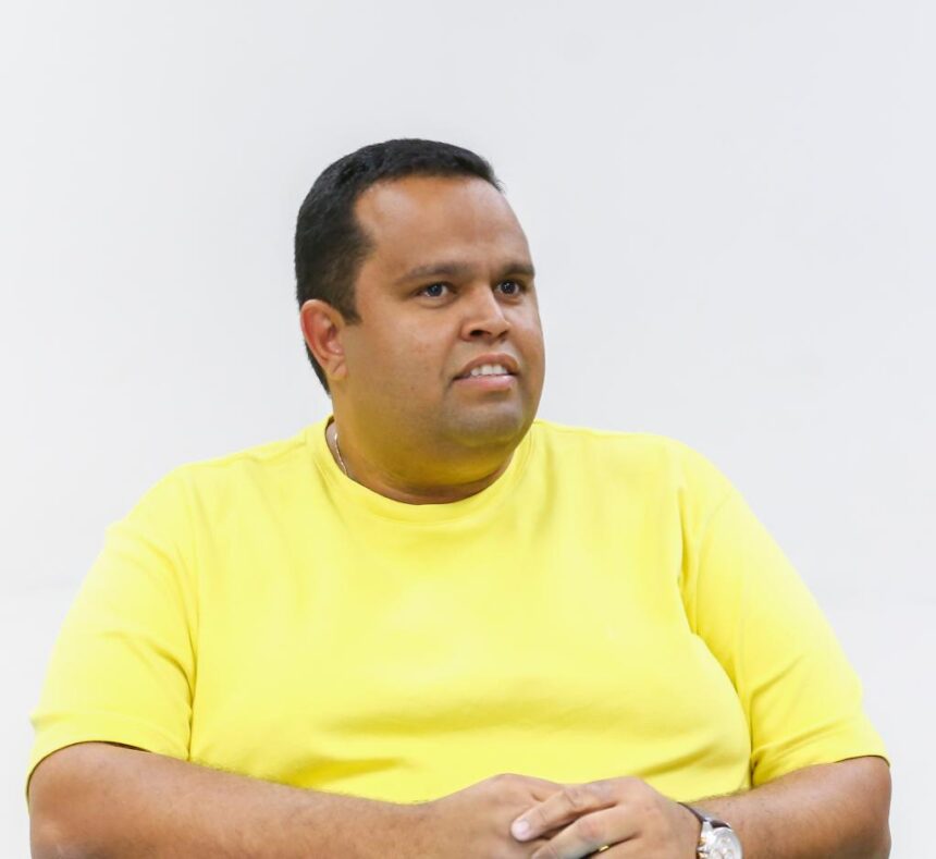 O desempenho positivo mostra que a gestão da prefeita Emília está compromissada com o ambiente de negócios, diz Sidney Thiago
