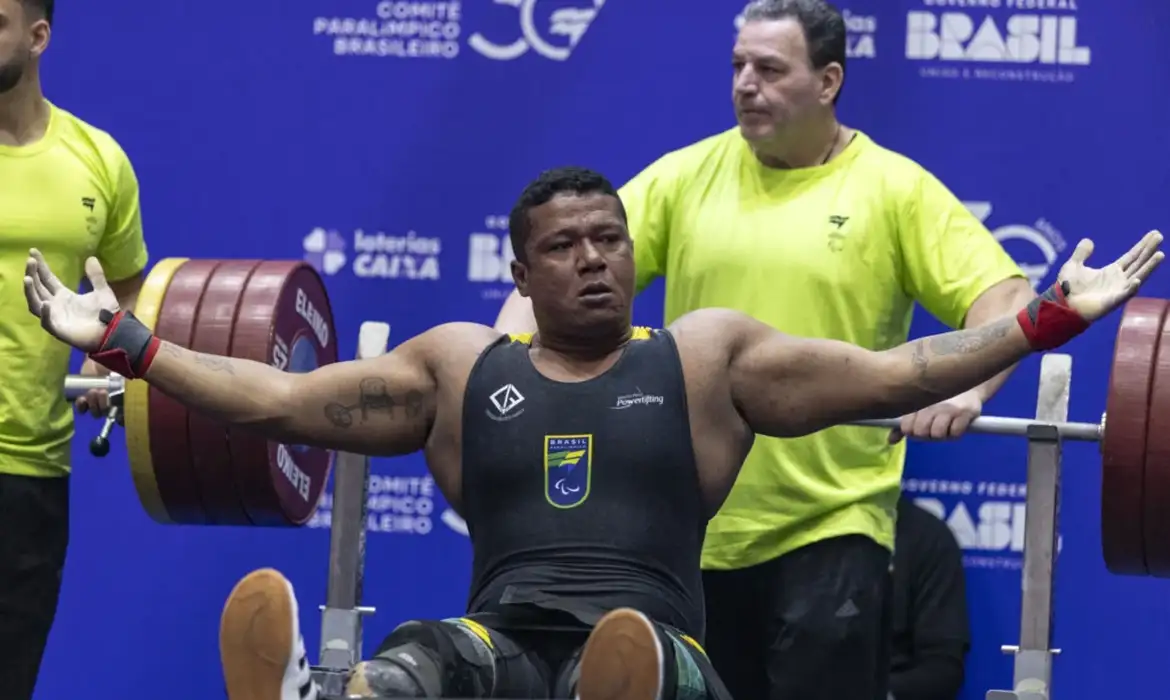 Brasil alcança seis ouros na Copa do Mundo de halterofilismo paralímpico em Santiago - Imagem do artigo original