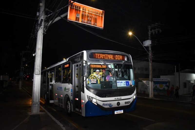 Onibus para o FASC Fotos Ronald Almeida Secom PMA