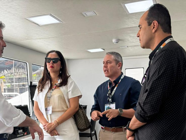 Equipes ambientais de Sergipe conhecem embarcação Uiara para monitoramento de rios amazônicos