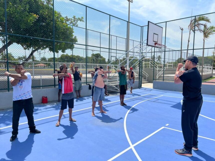 Aula de futsal foi realizada no Parque da Sementeira
