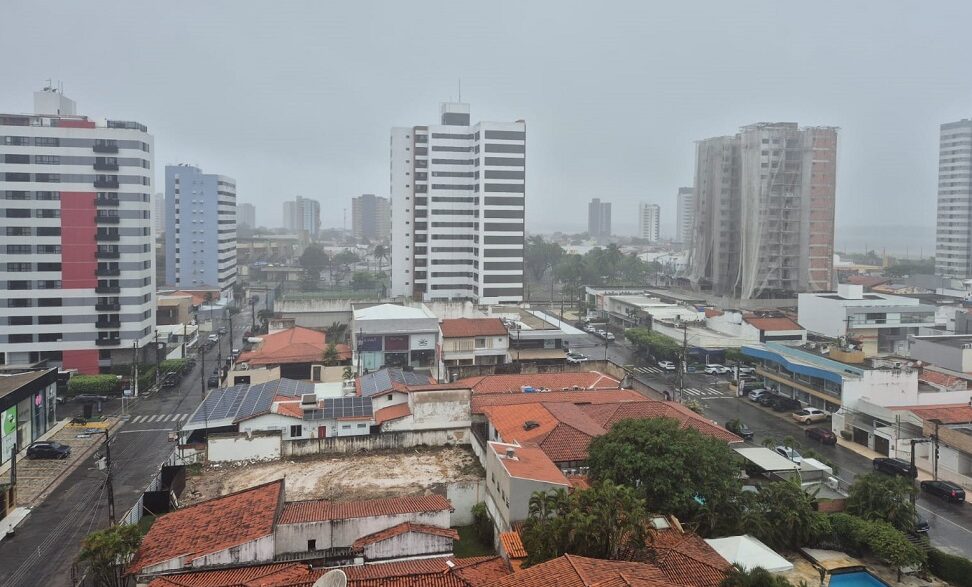 chuva aracaju fotoinfonet 160625 e1750106477403