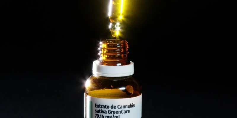 extrato de cannabis e utilizado para dores fisicas e mentais