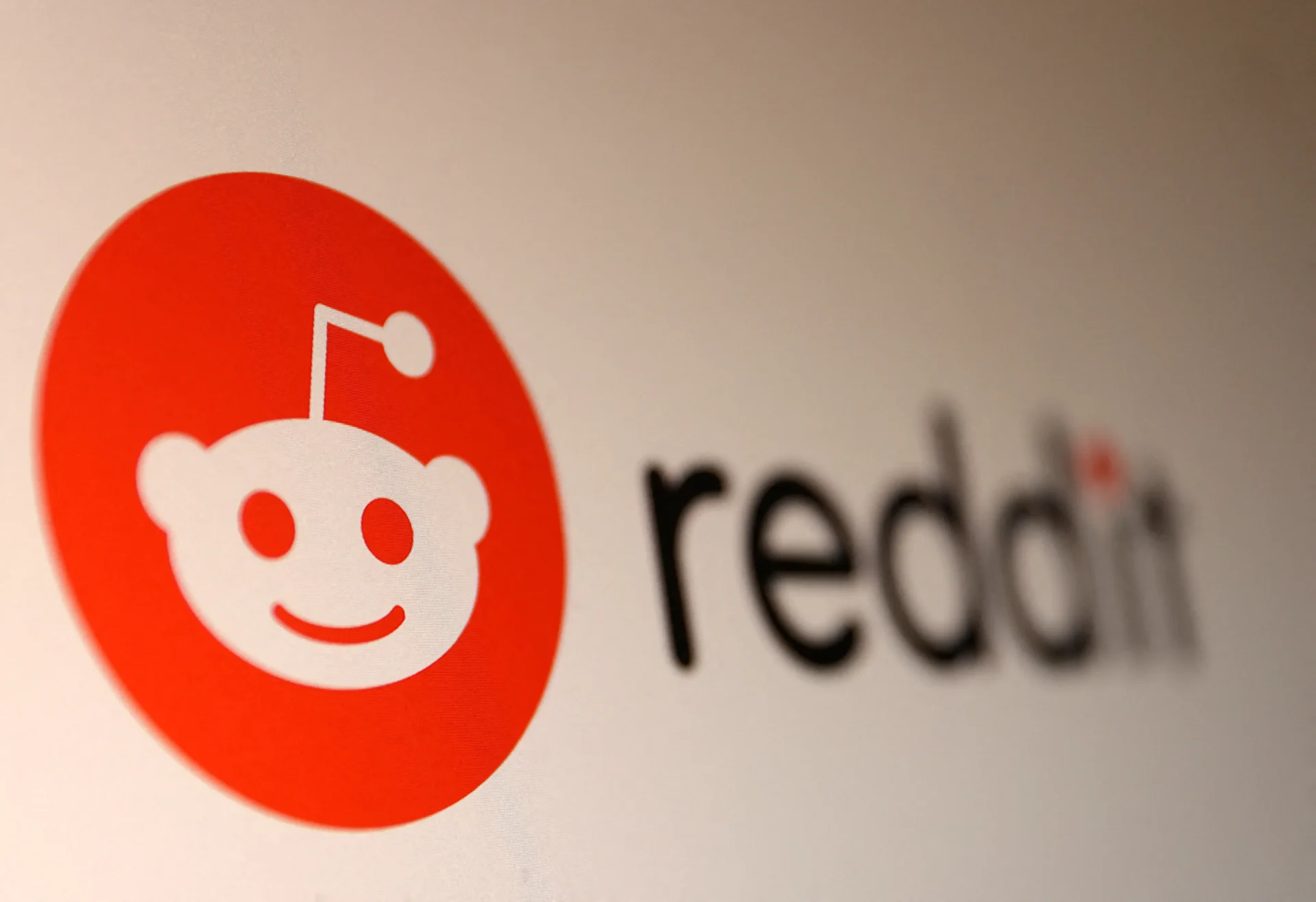 2024 02 22t040645z 1564498761 rc26hx9t25wr rtrmadp 3 tech ai reddit 1