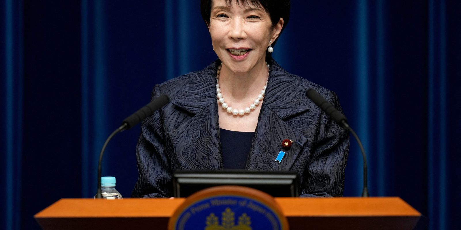2025 10 21t133328z 1846796417 rc2dghatebea rtrmadp 3 japan politics