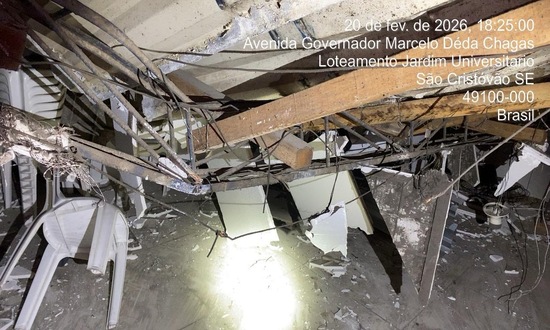 Bombeiros atendem ocorrencia de desabamento no rosa Elze foto bombeiros militar de Sergipe