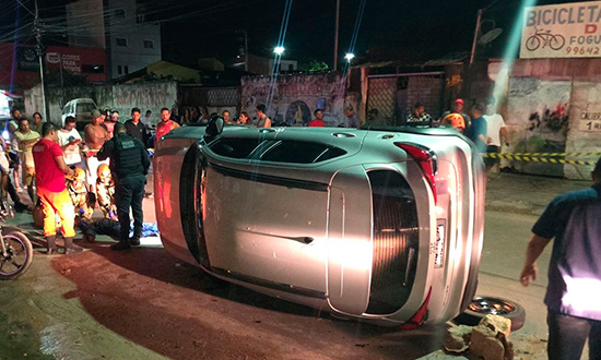 Motorista com sinais de embriaguez provoca colisao e deixa dois feridos foto guarda municipal de socorro 2