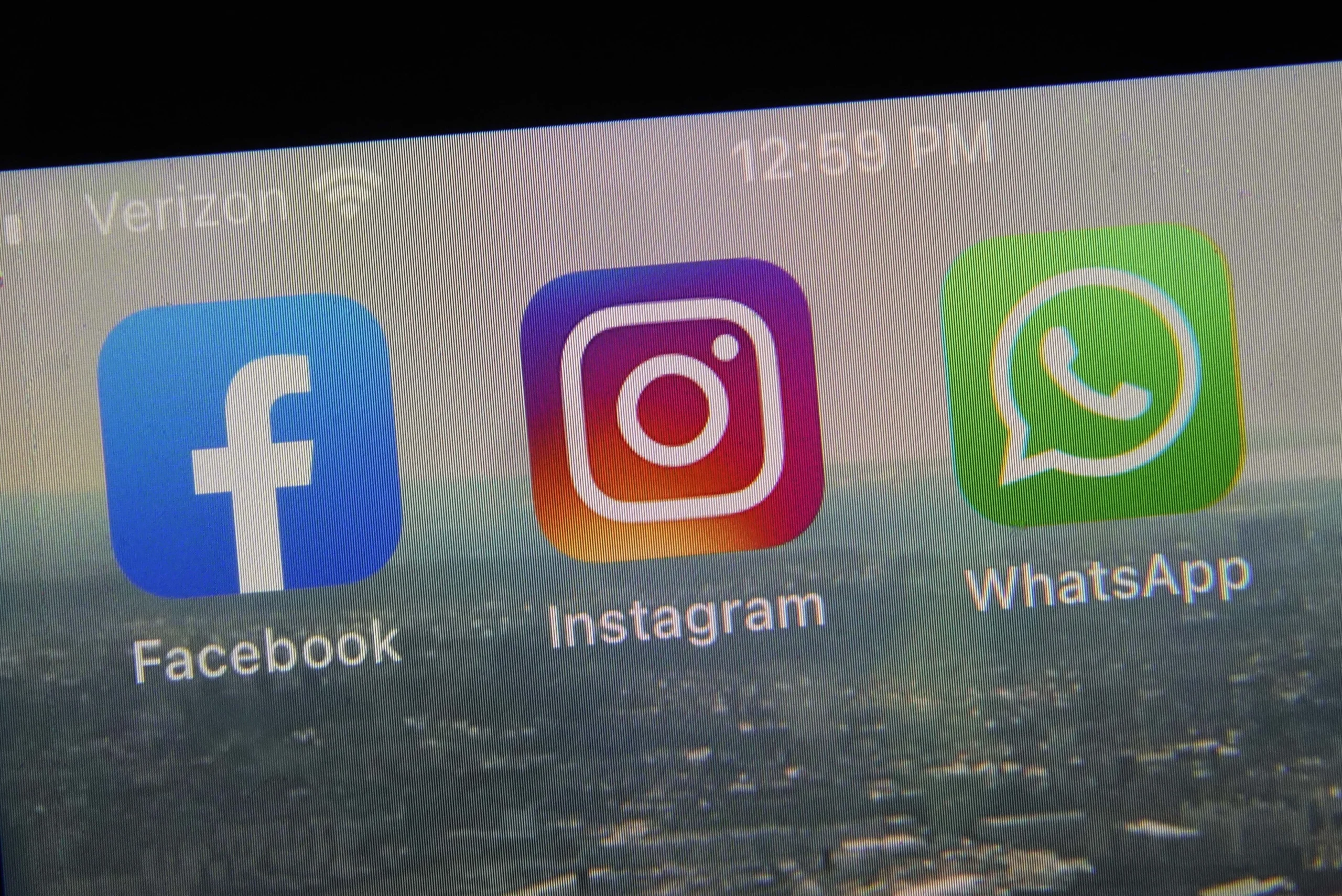facebook instagram whatsapp 1 scaled