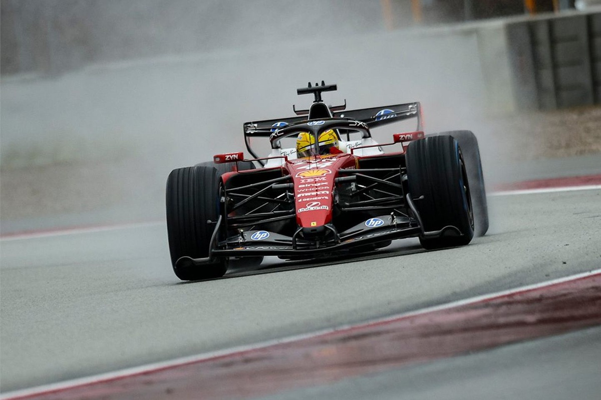 lewis hamilton ferrari 3