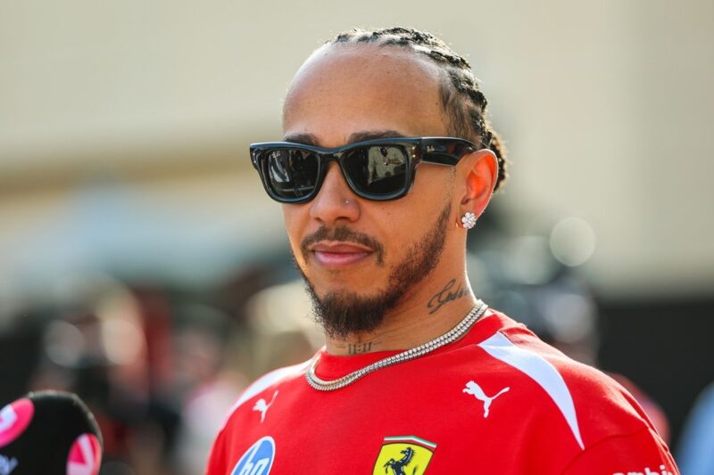lewis hamilton ferrari 5
