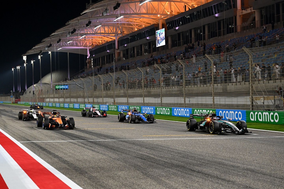 oscar piastri mclaren andrea k 2