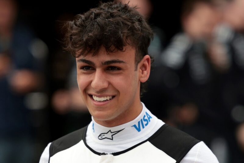 arvid lindblad racing bulls