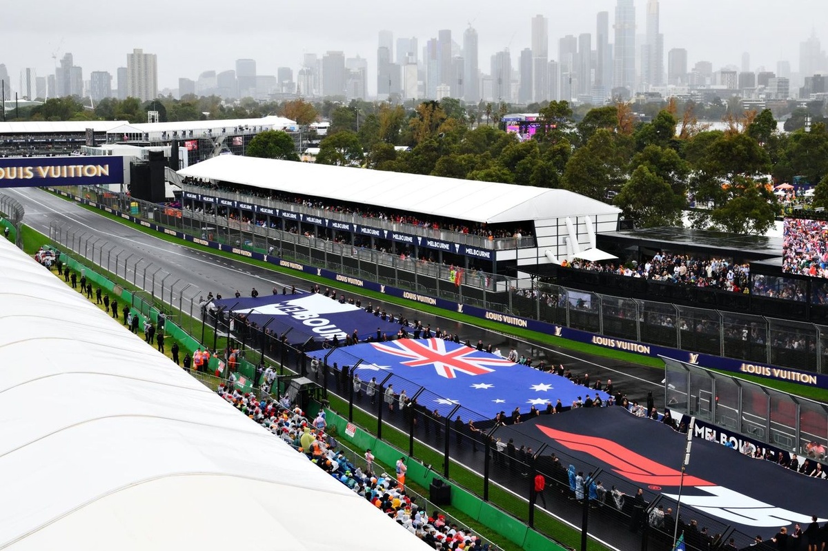 the pre race ceremony on the g