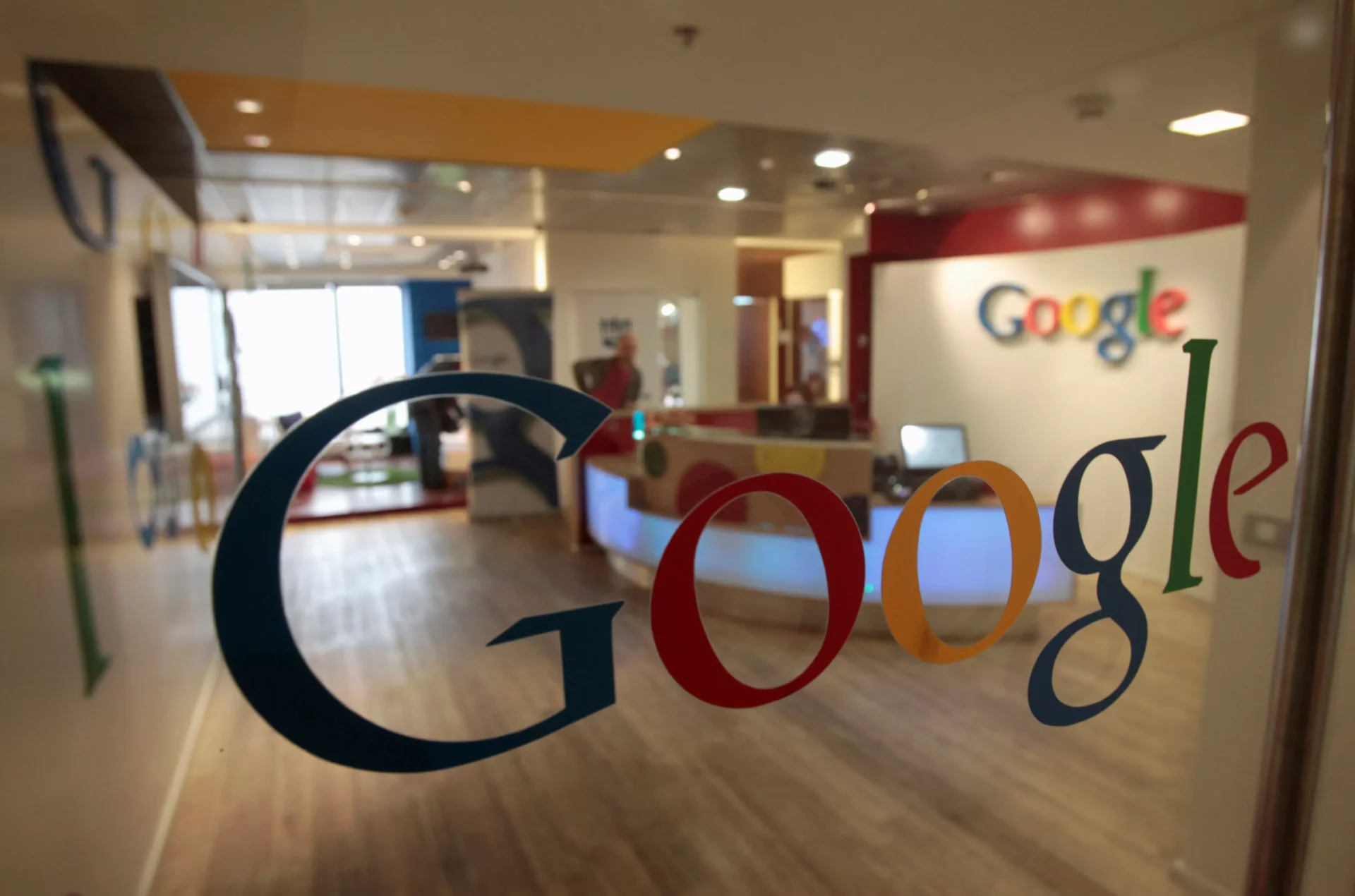 2017 06 27t093119z 1413662544 rc1f7cd7c010 rtrmadp 3 eu google antitrust