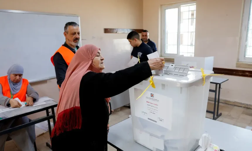 2026 04 25t082744z 597789696 rc27wkat4qvi rtrmadp 3 israel palestinians vote west bank