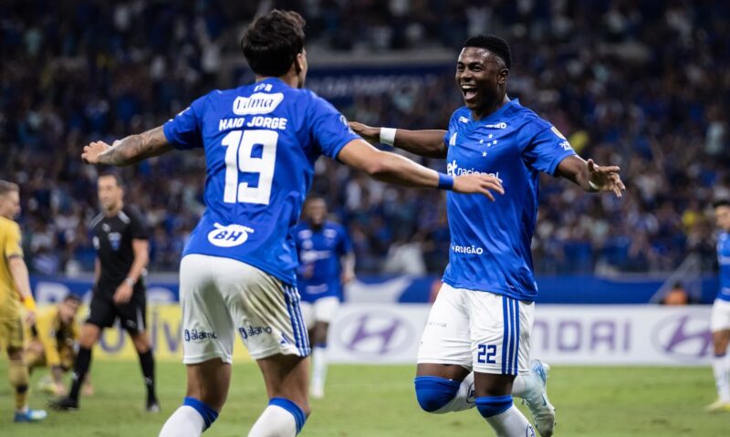 Cruzeiro vence Boca Juniors por 1 a 0 no Mineirão e assume liderança do Grupo D da Libertadores