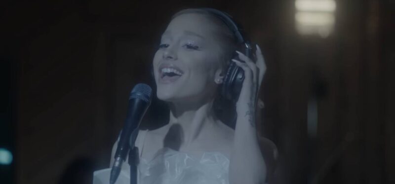 Ariana Grande 1