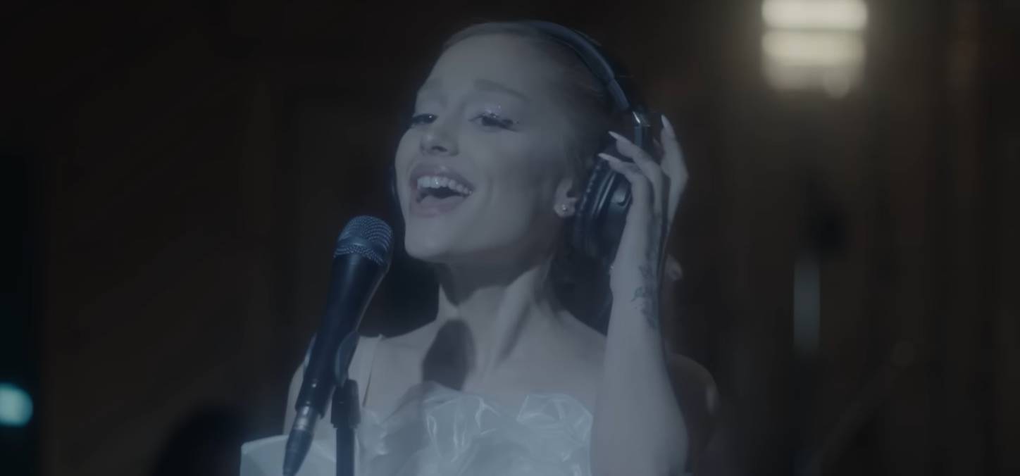 Ariana Grande 1