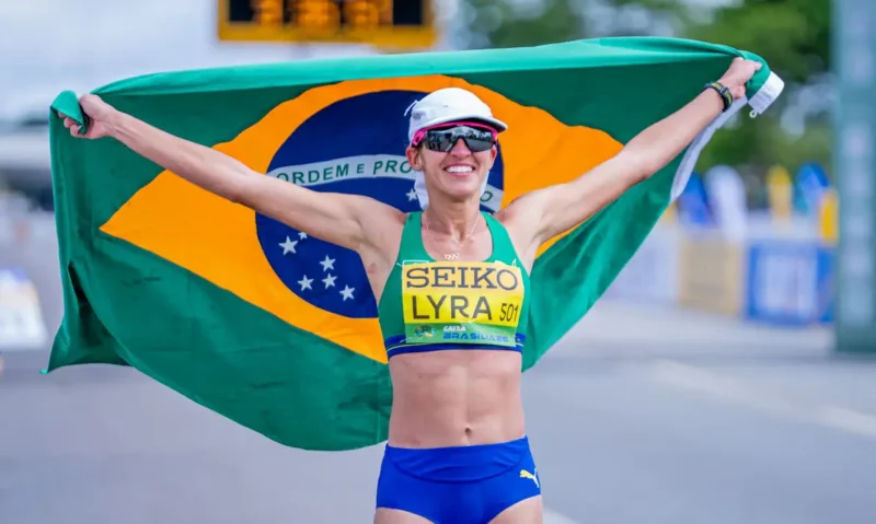 caio bonfim e equipe feminina conquistam bronze no mundial de marcha05