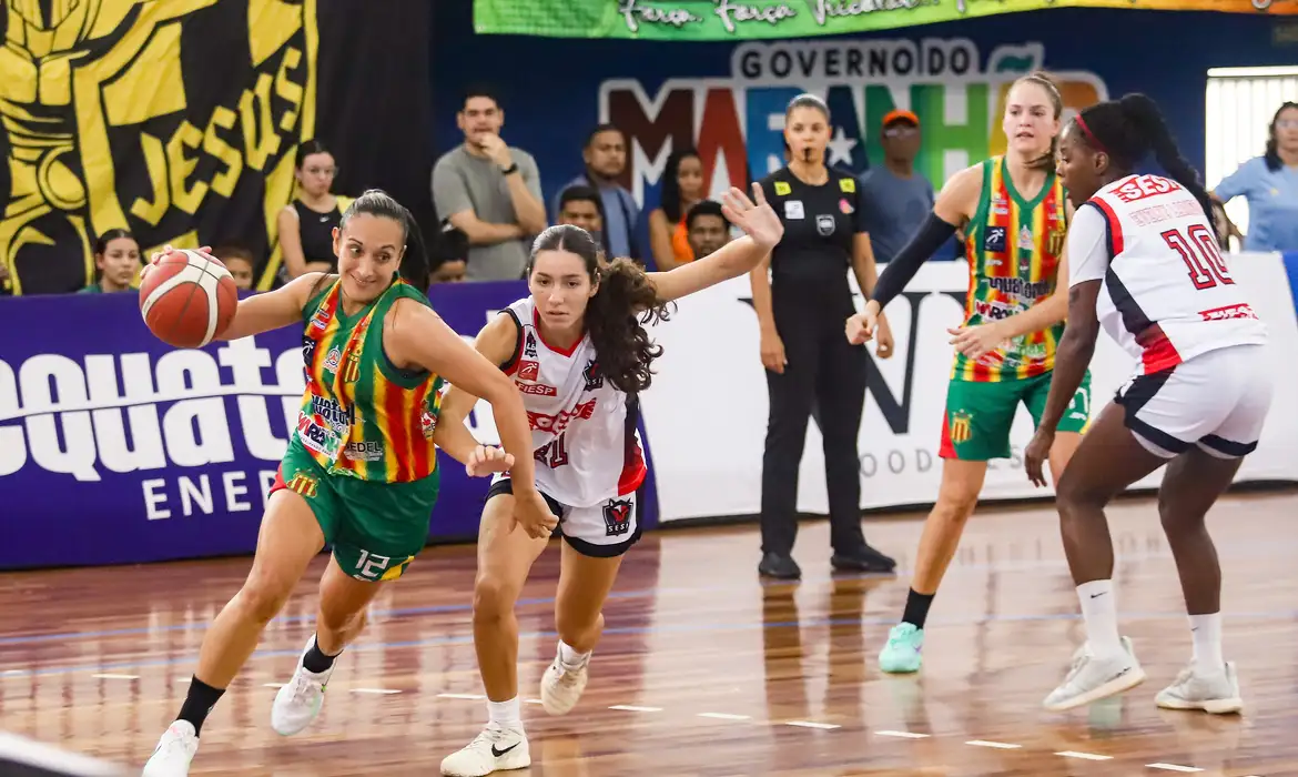 em reedicao das ultimas finais sampaio bate sesi araraquara na lbf