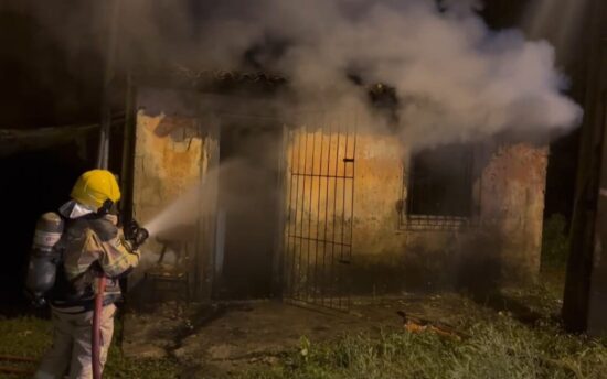 incendio barracaodefogosdeartificio fotocbmse 1 e1775908422770