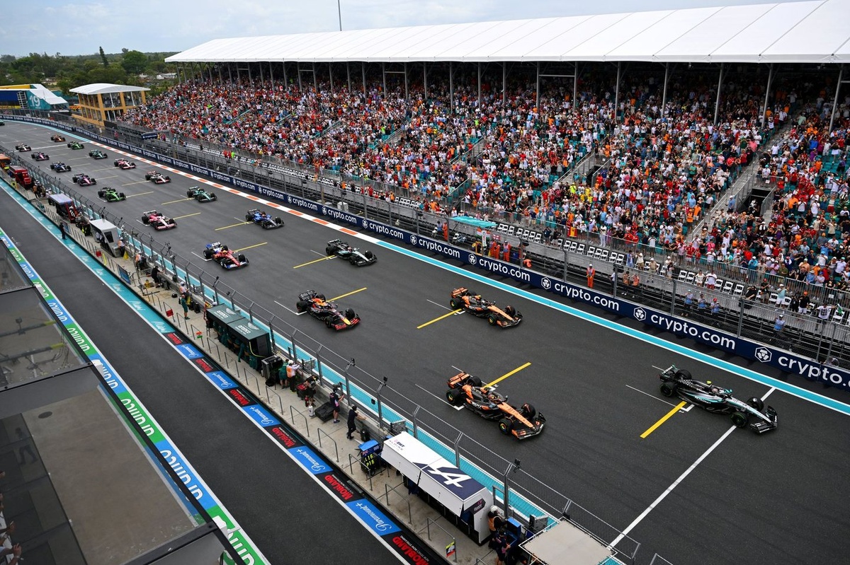lando norris mclaren oscar pia