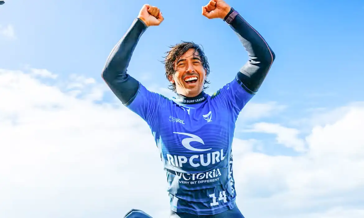 miguel pupo abre temporada do surfe com vitoria em final brasileira01