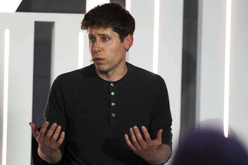 CEO da OpenAI pede desculpas por não avisar polícia sobre conta banida antes de tiroteio em Tumbler Ridge