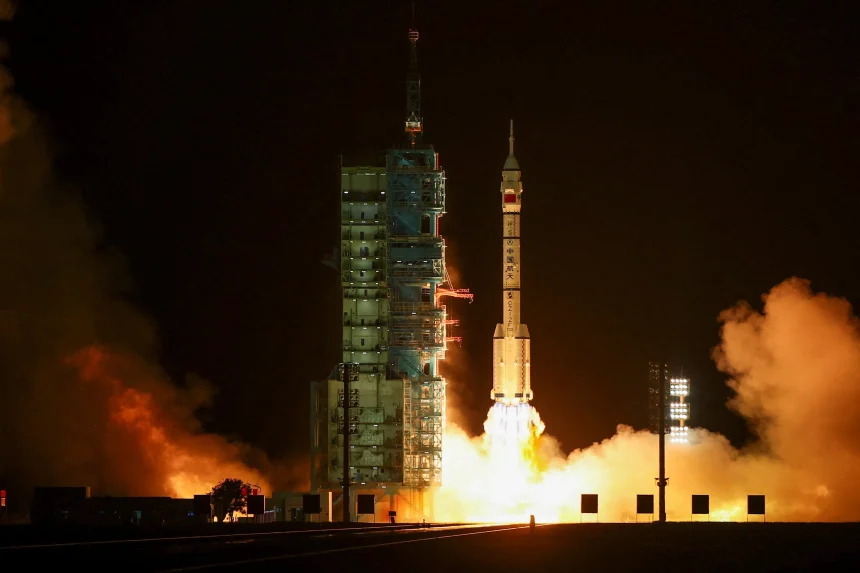 2026 05 24t153601z 644305408 rc2rflarsstw rtrmadp 3 space exploration china shenzhou