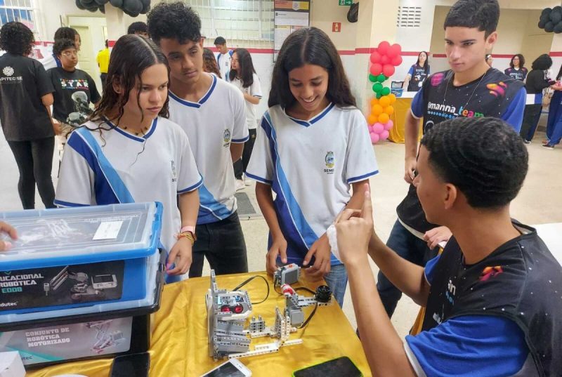 Educkathon 2026 reunira mais de 2 mil alunos e professores em maratona digital e robotica