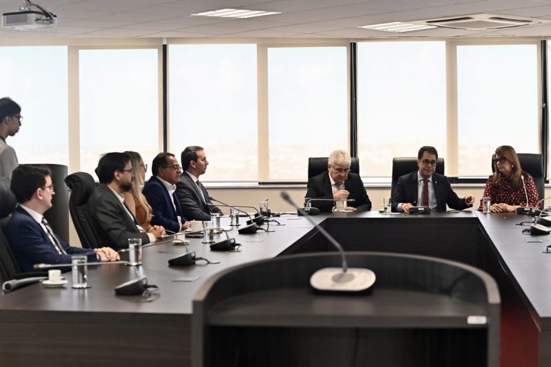 Governo de Sergipe e MPSE firmam acordo com Igua para regularizar abastecimento de agua