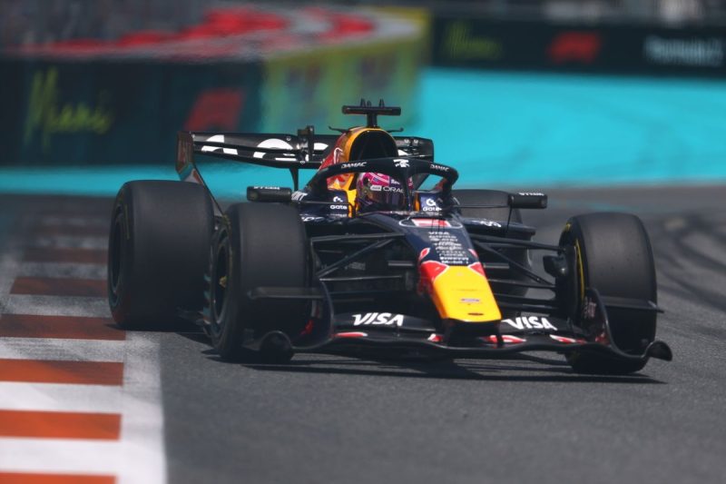 max verstappen red bull racing 3