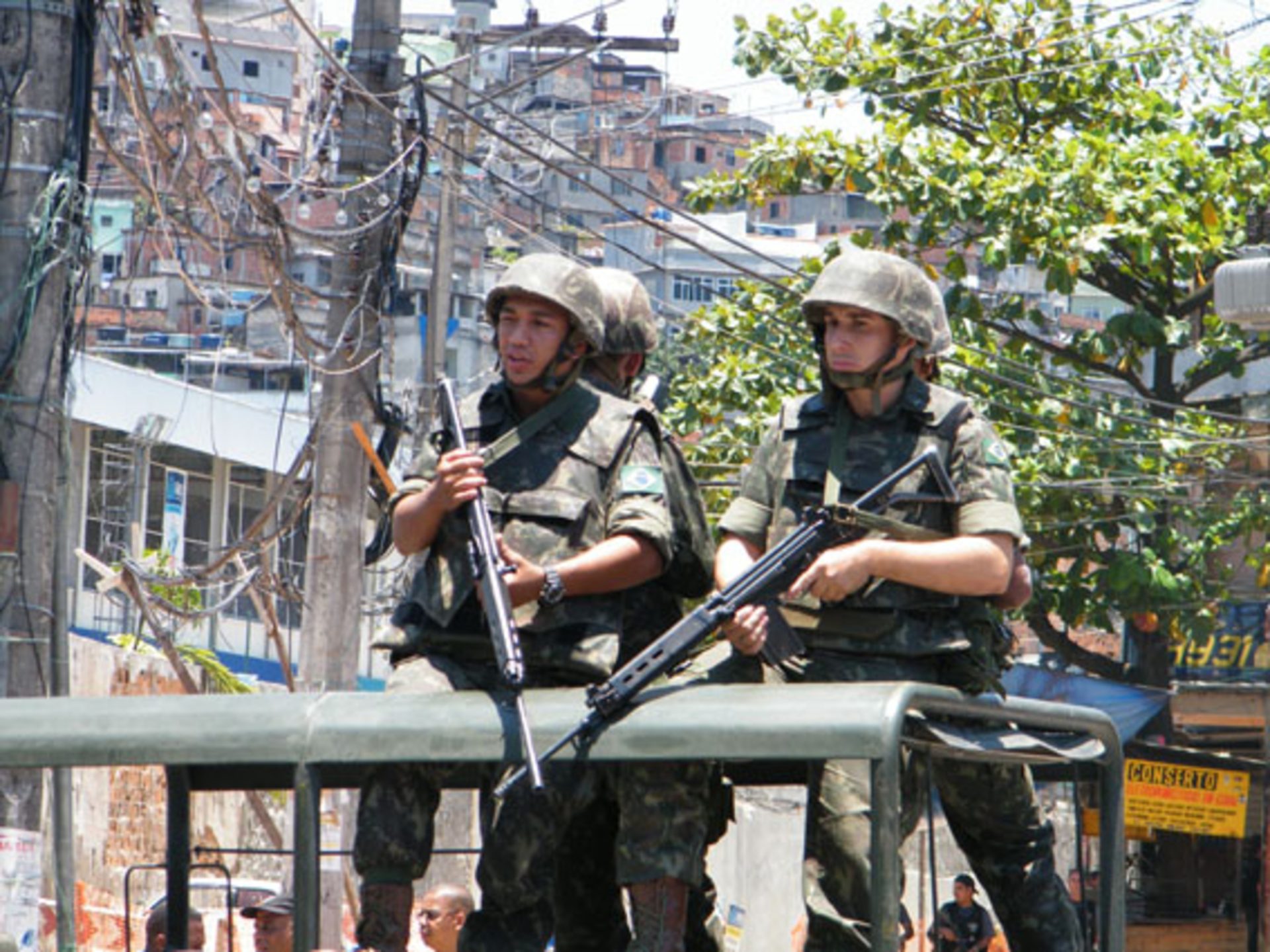 pol cia militar prende suspeito de tr fico de drogas na zona 20260528