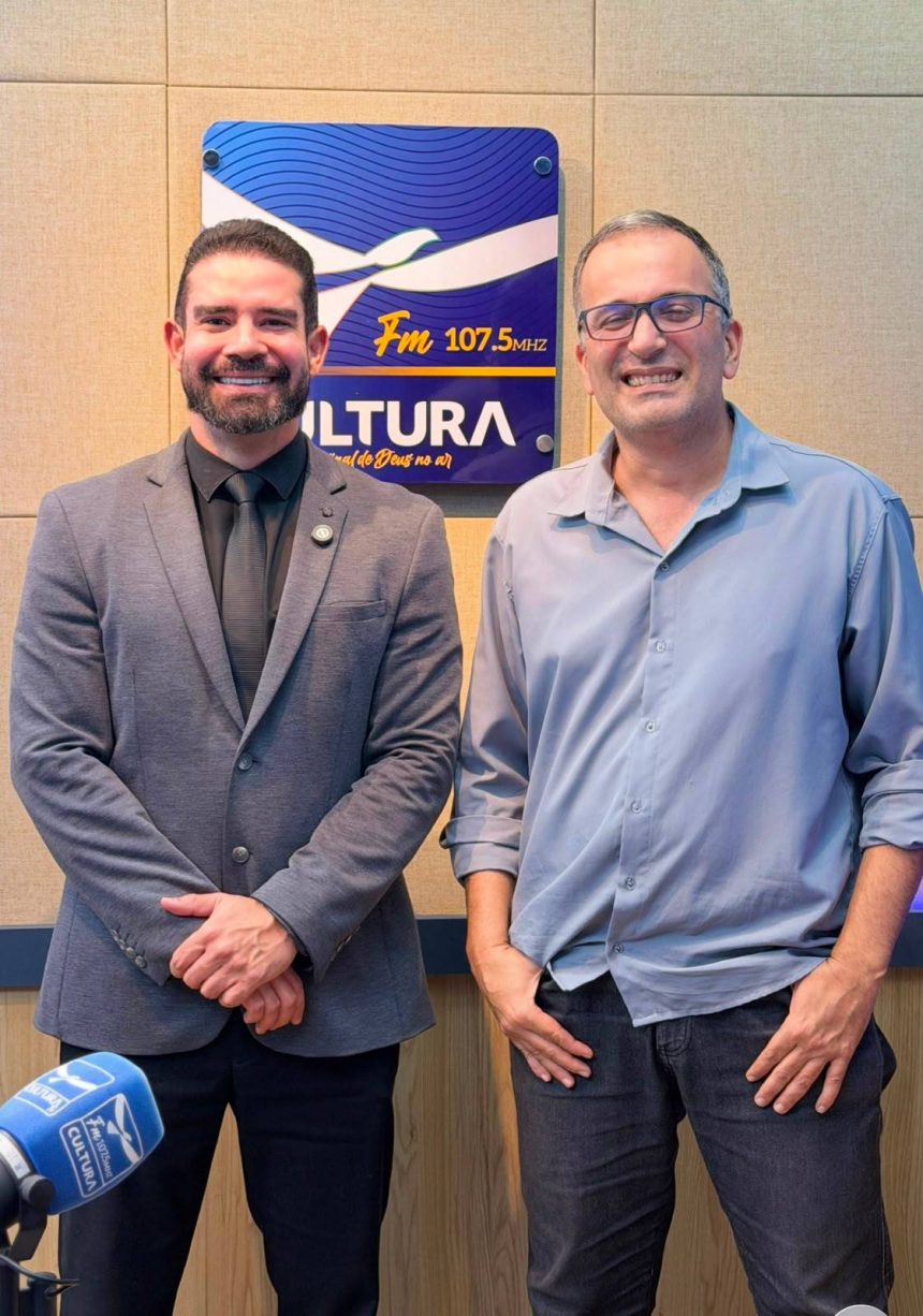 Dr. Marlon Batista cede entrevista na Radio Cultura