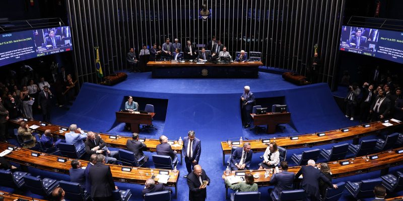 alcolumbre trava pec da escala 6x1 e deixa trabalhadores no 20260611