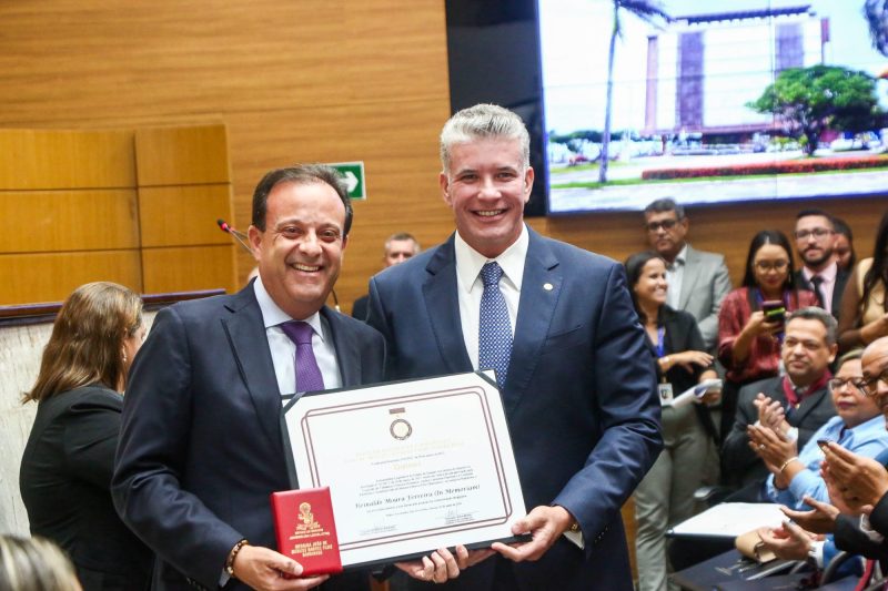 andr moura representa fam lia em homenagem a reinaldo moura 20260604
