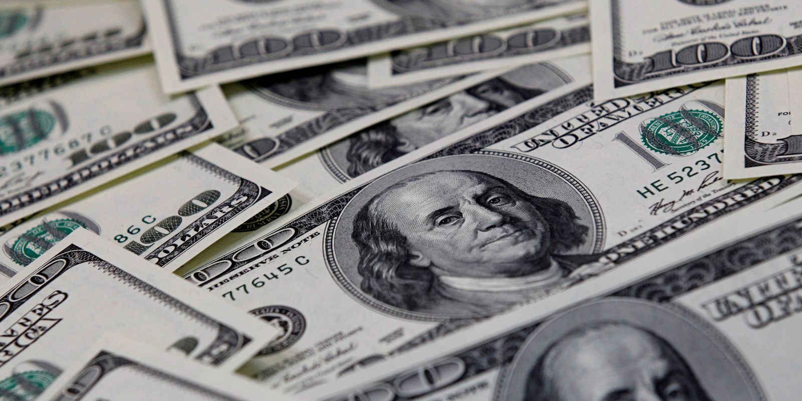 bolsa brasileira cai 2 22 e d lar ultrapassa r 5 06 nesta qu 20260603
