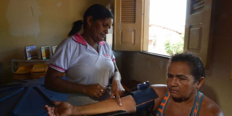 ccj aprova aposentadoria especial para agentes de sa de ap s 20260611