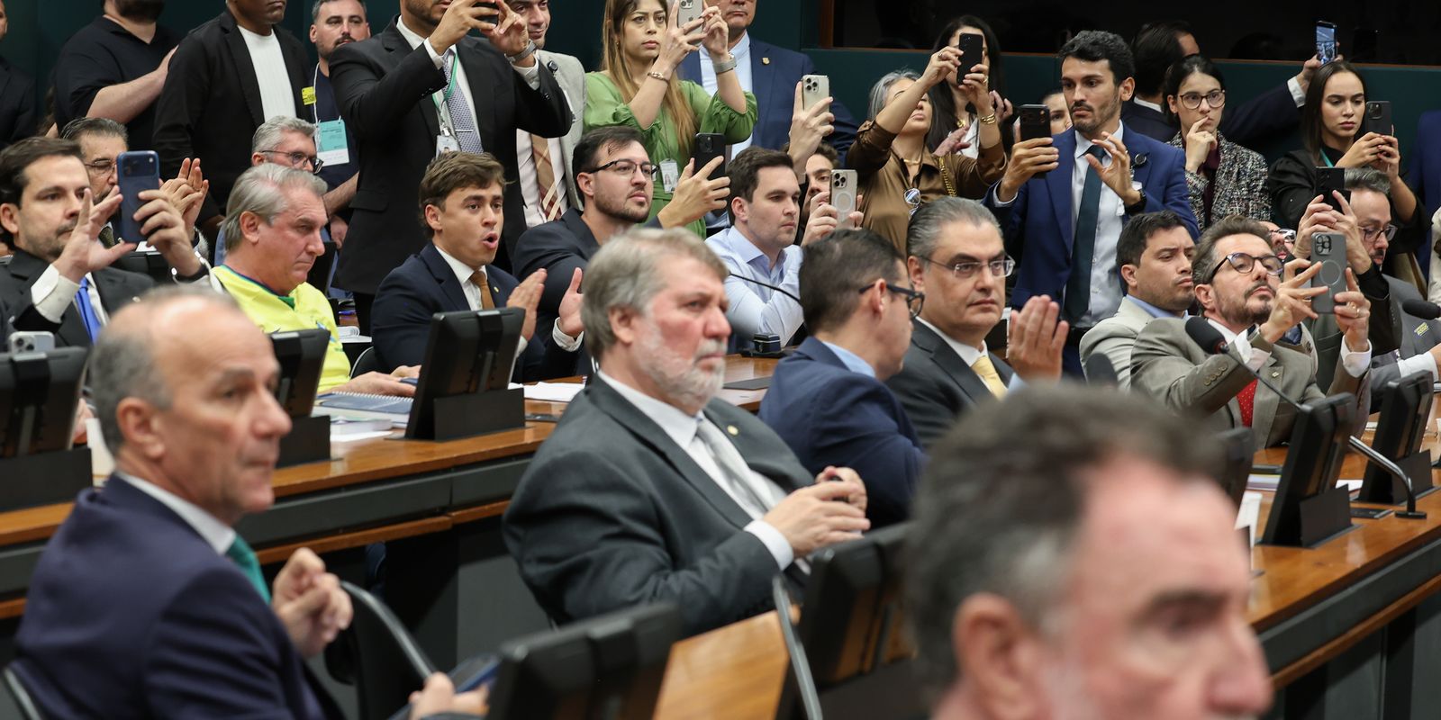 ccj aprova redu o da maioridade penal para 16 anos com 44 vo 20260610 1