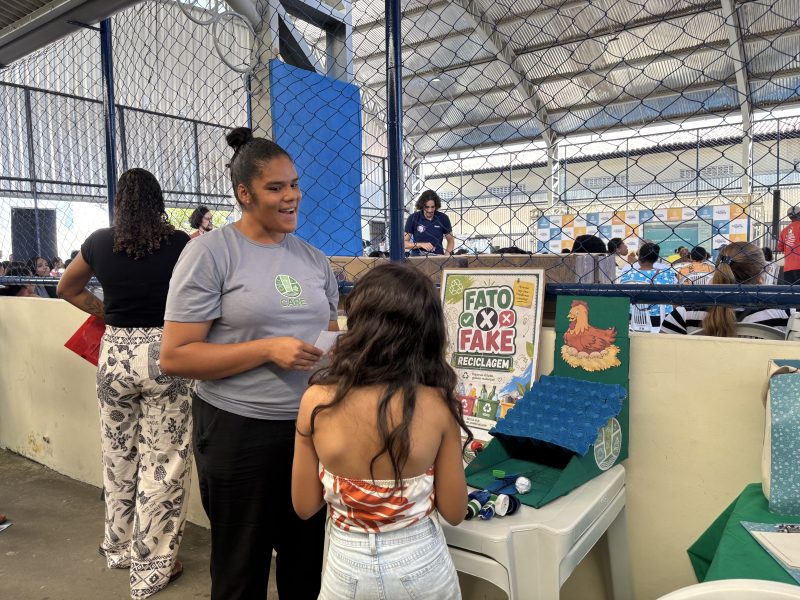 emsurb leva limpeza e educa o ambiental ao siqueira campos n 20260608