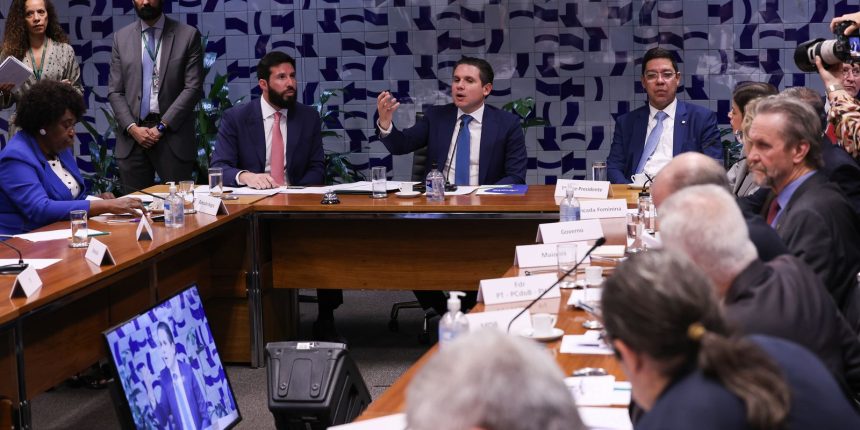 governo recua e retira urg ncia de projeto que acaba com esc 20260616