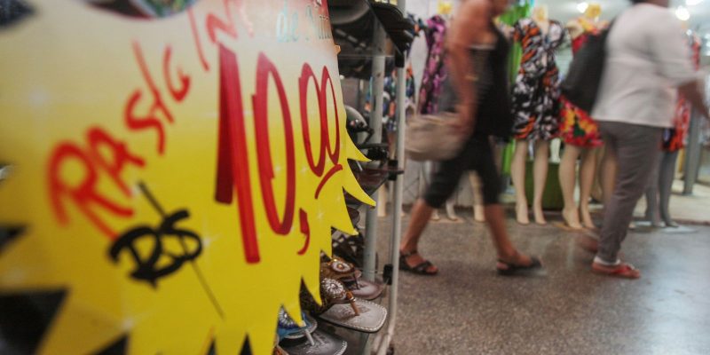 infla o sobe pela 13 semana seguida e mercado prev 5 11 em 2 20260608