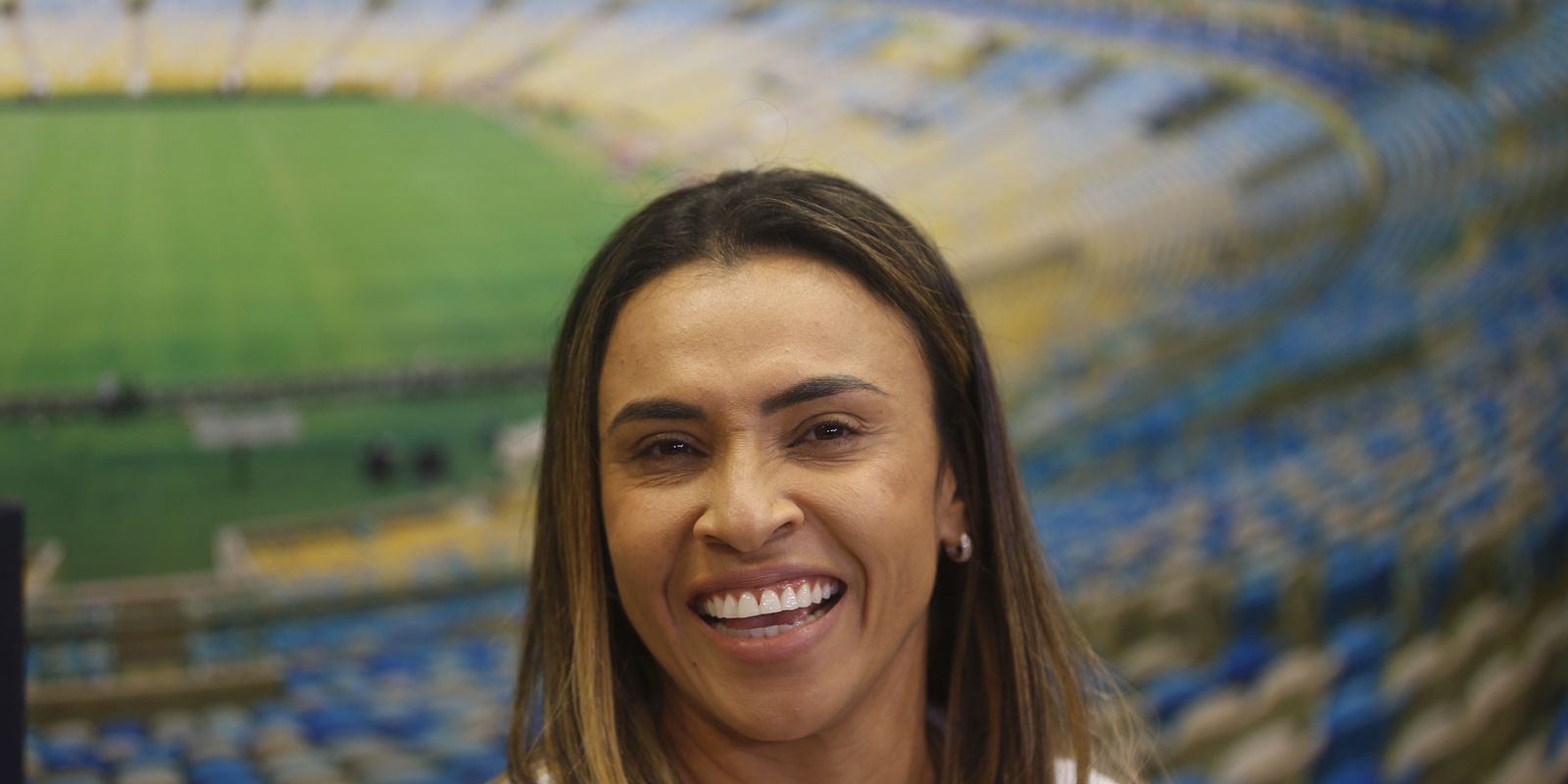 novo t tulo do tesouro supera r 2 bi e marta vira embaixador 20260612