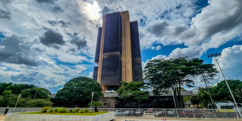 pec do bc divide economistas e acende alerta no senado 20260606