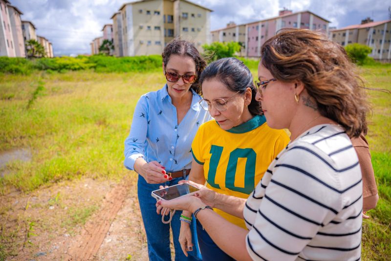 prefeita em lia corr a vistoria rea para nova usf e academia 20260608