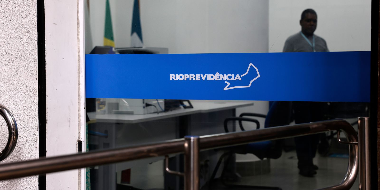 rioprevid ncia redireciona sobras do fundo para pagar aposen 20260609