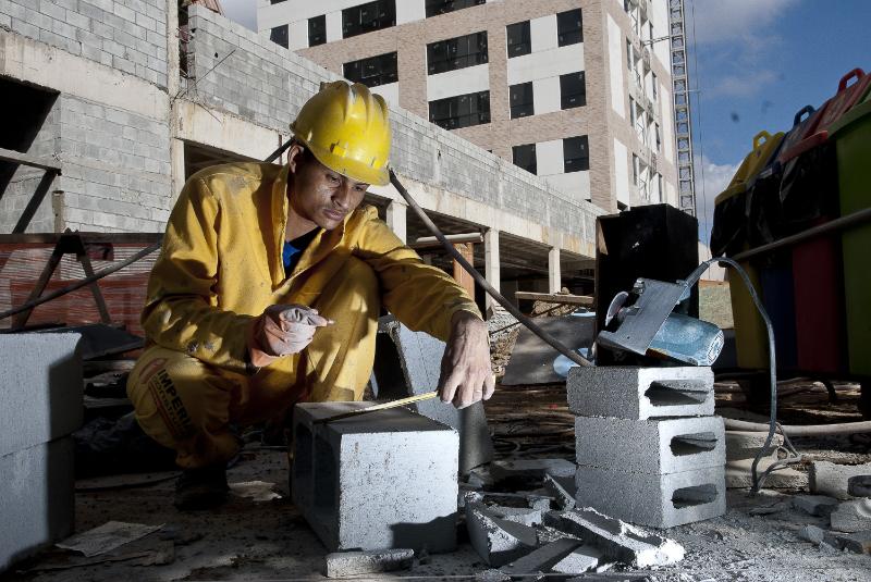 sal rio lidera ranking do que brasileiros mais buscam no emp 20260608