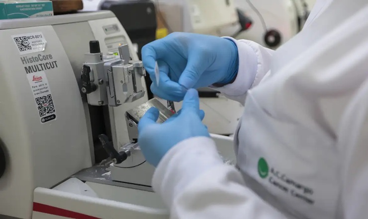 sus vai oferecer novo tratamento para leucemia mieloide a pa 20260615