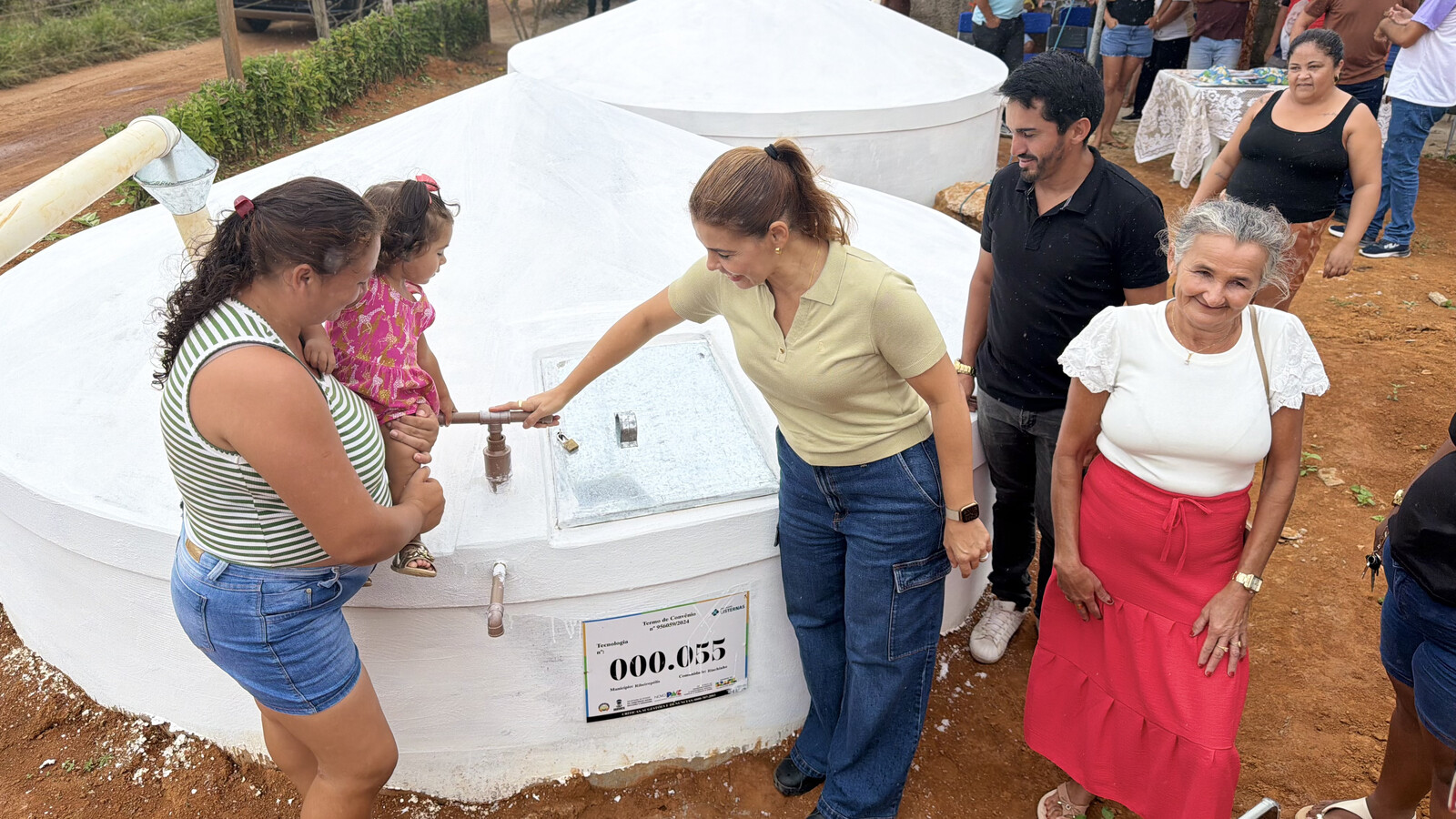 Cisternas levam água e dignidade a famílias rurais de Glória e Ribeirópolis 3 tmp412hj8e